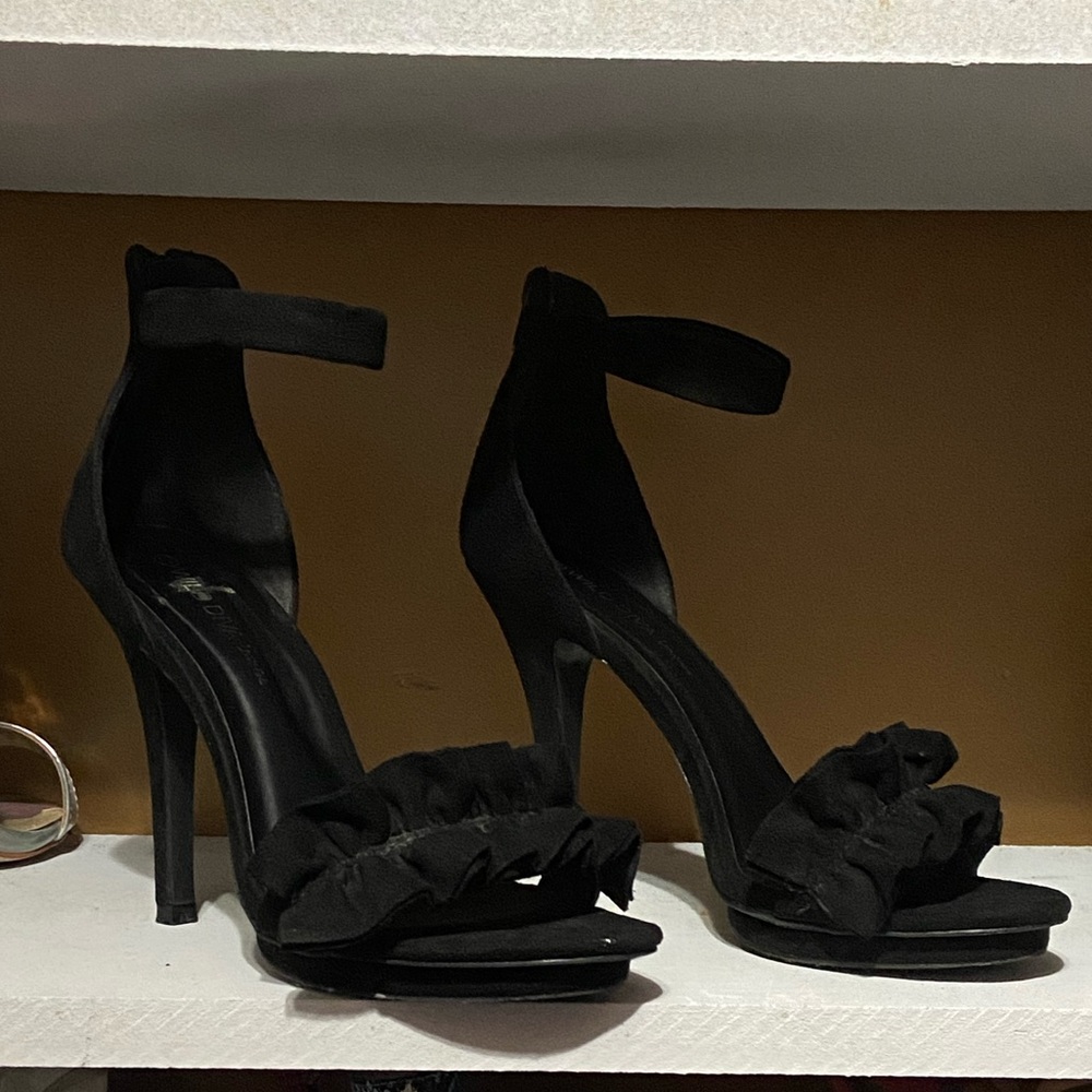 Black Faux Suede Wild Diva Sandal Heels Size 10